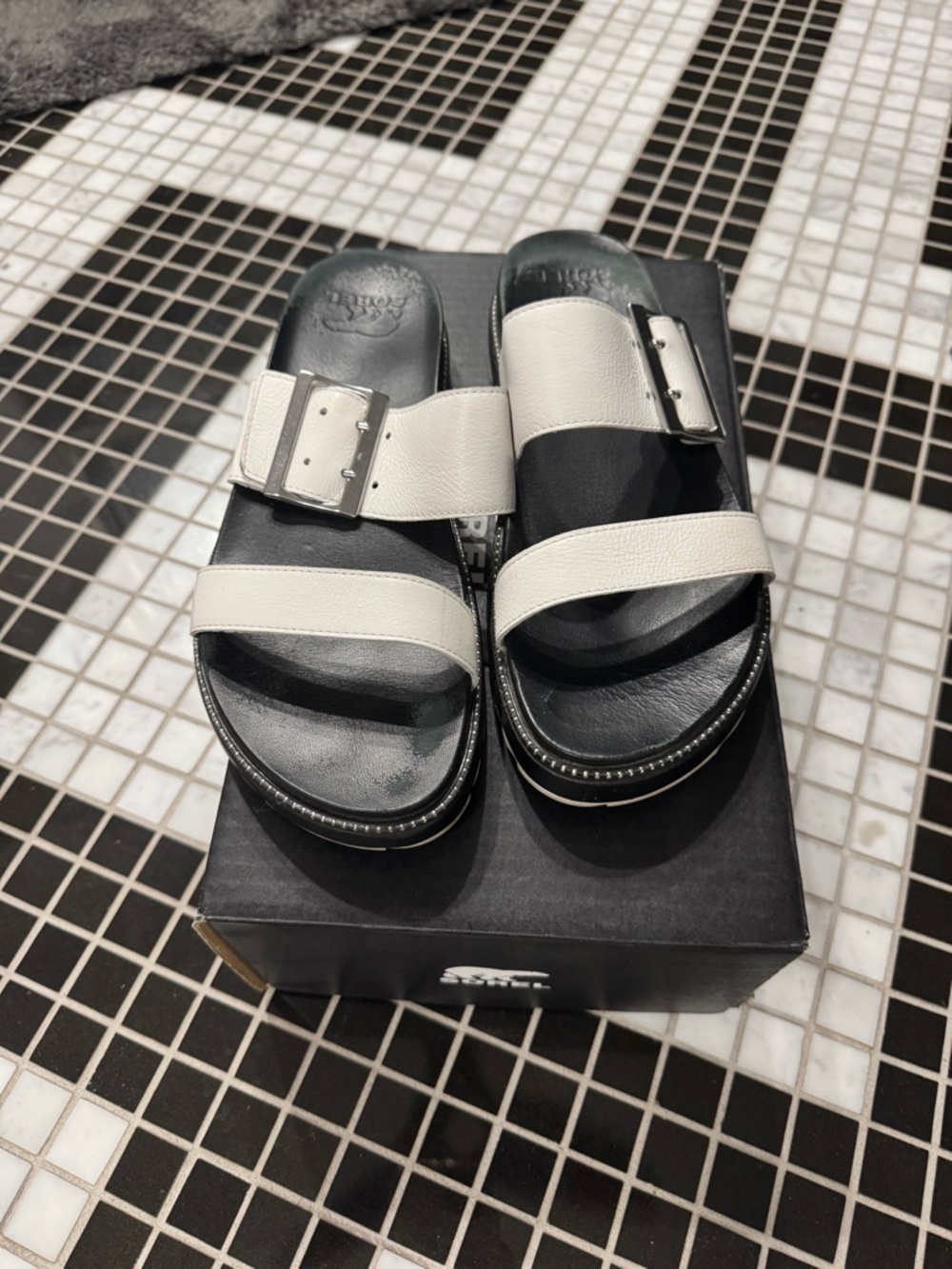 Womens Black & White Leather Slide Sandals with Buckle